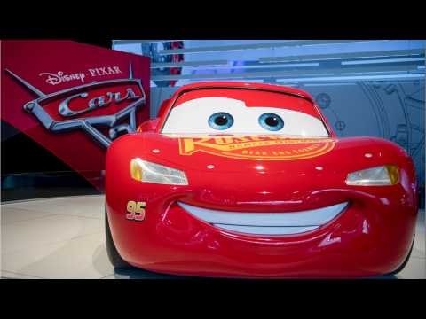 VIDEO : Nathan Fillion & Kerry Washington Join Cars 3