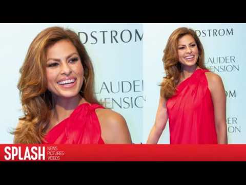 VIDEO : Healthy or Boring? Eva Mendes Eats the Same Thing Every Meal
