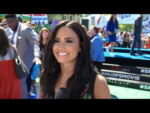 VIDEO : 'Smurfs: The Lost Village' Premiere: Demi Lovato
