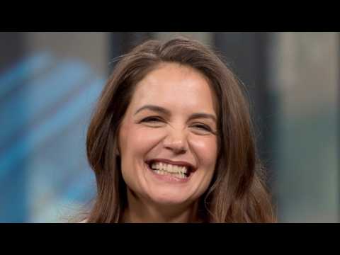 VIDEO : Are Katie Holmes And Jamie Foxx Dating?