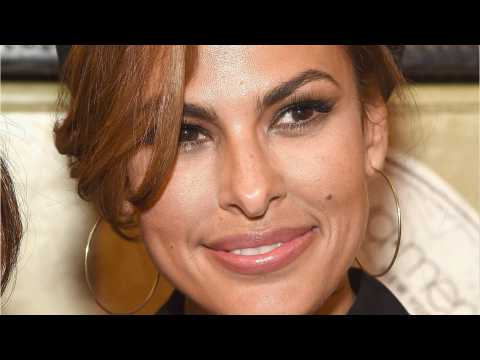 VIDEO : Eva Mendes Makes First Public Appearance In 6 Months