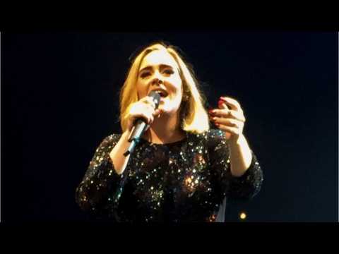 VIDEO : Adele's Beyonce Impersonation