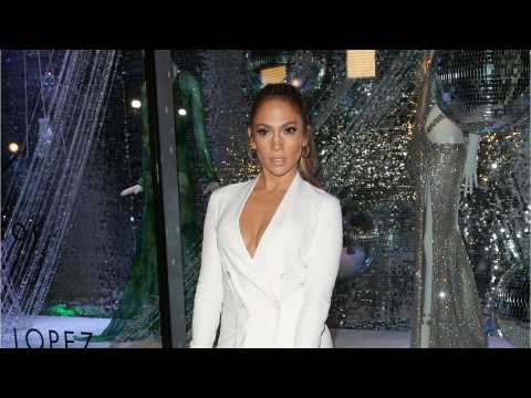 VIDEO : Drake Mentions Jennifer Lopez On New Album 'More Life'