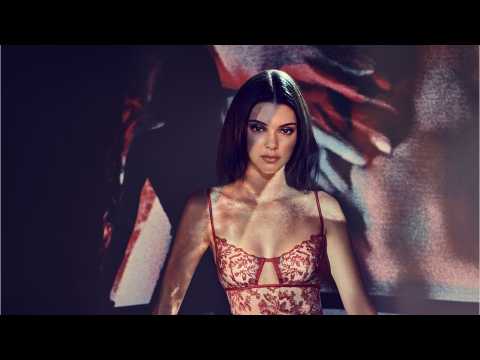 VIDEO : Kendall Jenner Stars In Lingerie Ad Campaign
