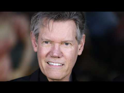 VIDEO : Randy Travis Is Getting Better