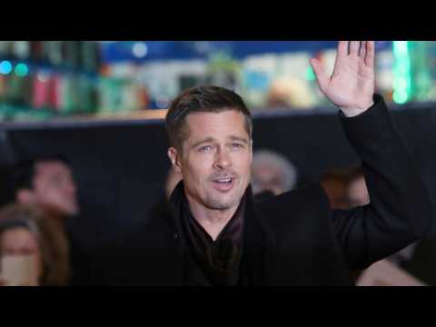 VIDEO : Brad Pitt Not Playing Cable in 'Deadpool' Sequel?