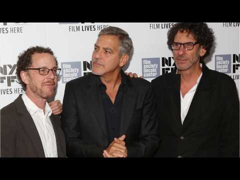 VIDEO : Matt Damon And Julianne Moore Star In George Clooney's 'Suburbicon'