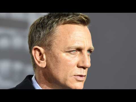 VIDEO : Daniel Craig Rumored 007 Return