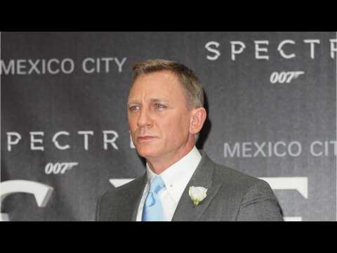 VIDEO : Will Daniel Craig Play James Bond One More Time?