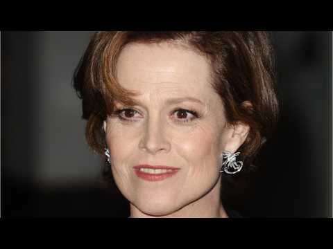 VIDEO : Sigourney Weaver Reveals The Production Date For 'Avatar 2'