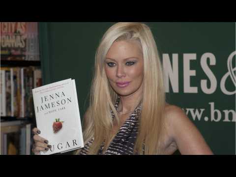 VIDEO : Actress Jenna Jameson Gives Birth To Third Child