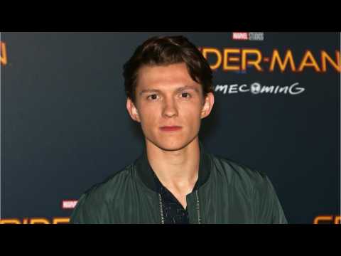 VIDEO : Tom Holland Reveals the Advice Michael Keaton Gave Him for Spider Man: Homecoming