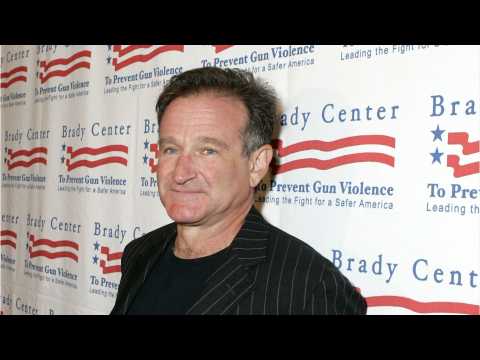 VIDEO : Robin Williams Pulled What Prank On 