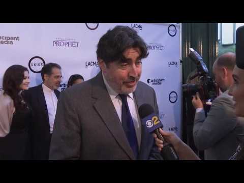 VIDEO : Alfred Molina Talks About The Betty-Joan Love Triangle