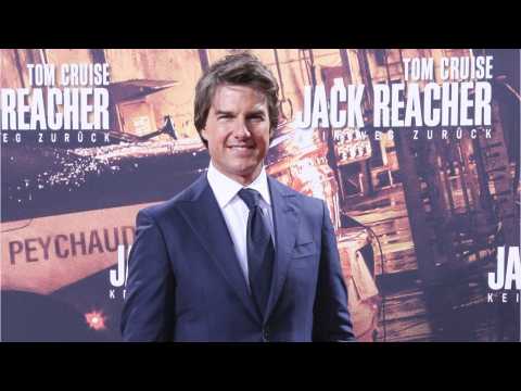 VIDEO : Tom Cruise Beats The Rock For Jack Reacher