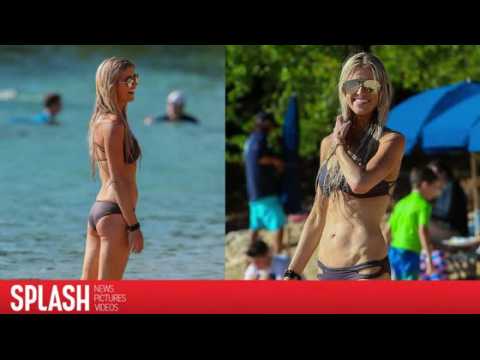 VIDEO : Christina El Moussa est torride en bikini  Hawa