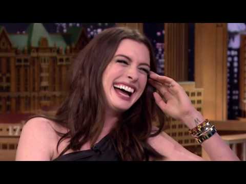 VIDEO : Anne Hathaway Sings Google Translate Hits With Jimmy Fallon