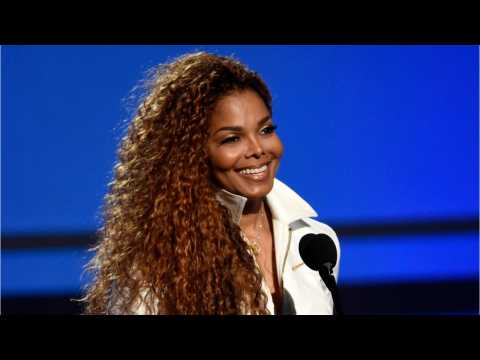 VIDEO : Janet Jackson Shares Pic of Baby Son
