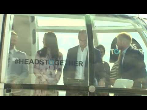 VIDEO : Duke and Duchess of Cambridge joined by Prince Harry on London Eye