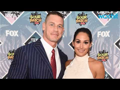 VIDEO : John Cena Tries To Show Brie Bella How To Drive Stick