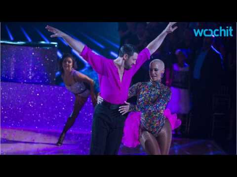 VIDEO : Amber Rose Does Her Best Performance On DWTS