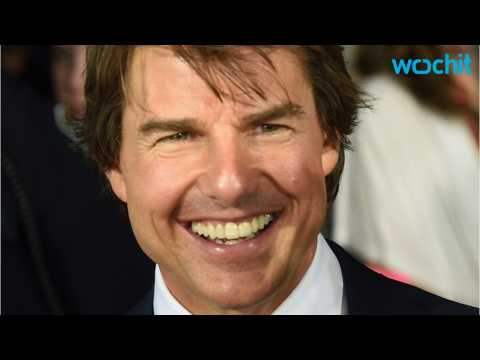 VIDEO : Tom Cruise Shares Secrets About Top Gun