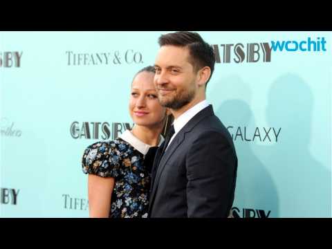 VIDEO : Tobey Maguire And Wife Split