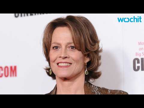 VIDEO : Why Is Sigourney Weaver In 