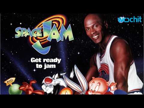 VIDEO : Michael Jordan's 'Space Jam' Is Coming Back To Theaters