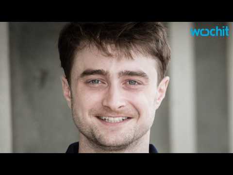 VIDEO : Daniel Radcliffe to Star as a Drug-Smuggling Pilot in a New Movie