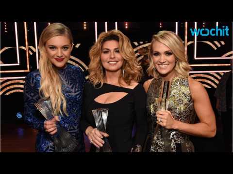 VIDEO : Shania Twain, Carrie Underwood, Kelsea Ballerini Rock CMT Artists of the Year