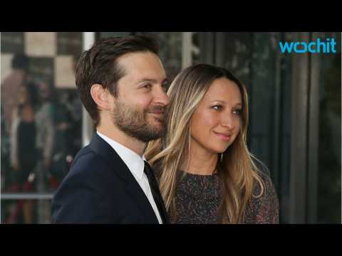 VIDEO : Tobey Maguire and Wife Jennifer Meyer Break Up