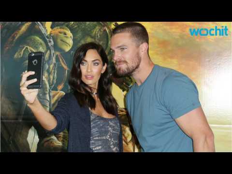VIDEO : Megan Fox Shares First Photo of Her Third Child With Brian Austin Green