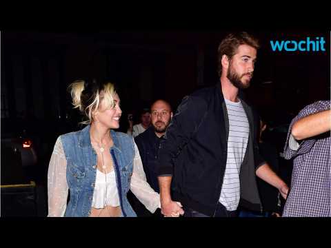 VIDEO : Miley Cyrus Addresses Her Engagement Ring From Liam Hemsworth