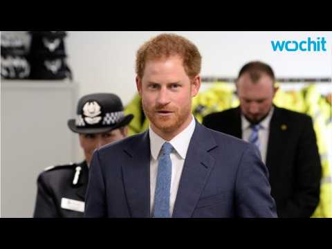 VIDEO : Prince Harry Reportedly Has a New American Girlfriend