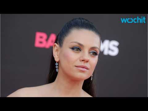 VIDEO : Mila Kunis Calls Out Sexist Producer