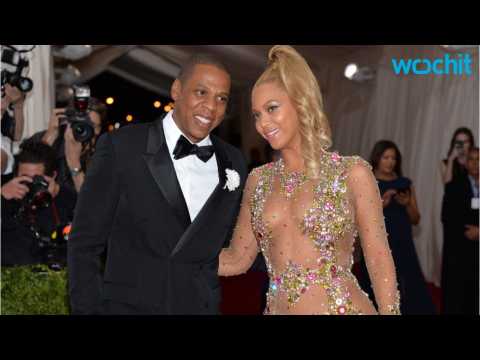 VIDEO : What Did Beyonc & Jay Z Dress Up As For Halloween?