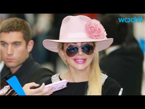 VIDEO : Lady Gaga Goes To Japan