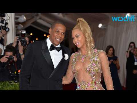 VIDEO : What Did Beyonce And Jay Z Dress Up As For Halloween?