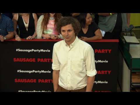 VIDEO : Michael Cera and Aubrey Plaza nearly married in Las Vegas