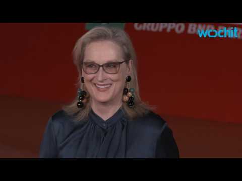 VIDEO : Meryl Streep To Receive Golden Globes Lifetime Award