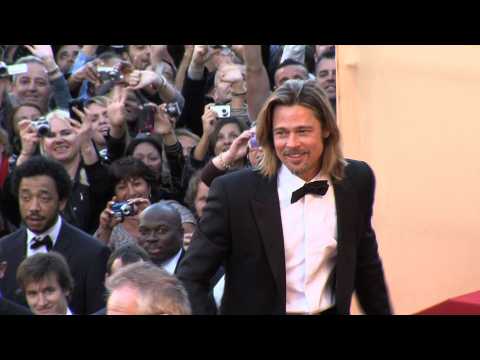 VIDEO : Brad Pitt blanchi par les services sociaux !