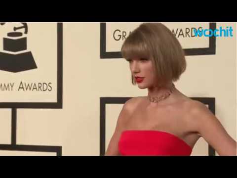 VIDEO : Taylor Swift Creepy Stalker Taken Into Custody
