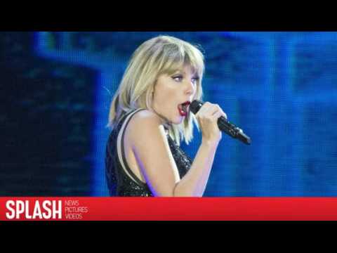 VIDEO : Taylor Swift: Writing Songs about Exes Tom Hiddleston and Calvin Harris