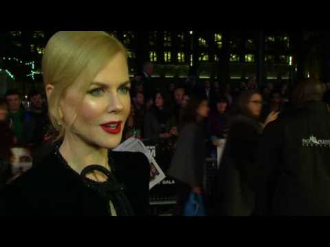 VIDEO : Nicole Kidman and Dev Patel roar into London for 'Lion'