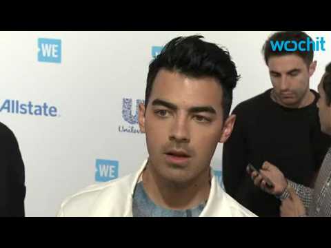VIDEO : Joe Jonas Reveals Intimate Details About Nick Jonas