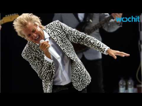 VIDEO : Sir Rod Stewart knighted on Tuesday