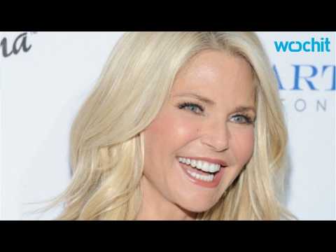 VIDEO : Christie Brinkley Gives Up Hampton's Home