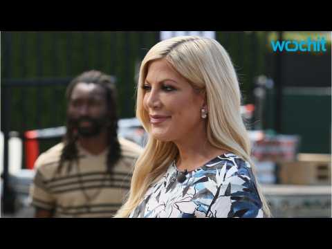 VIDEO : Tori Spelling Feels the Pressure of Coming Up with Fifth Baby Name