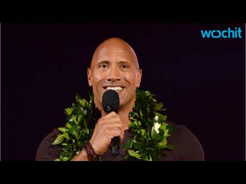 VIDEO : 'The Rock' Shows Off Singing Chops In New 'Moana' Clip